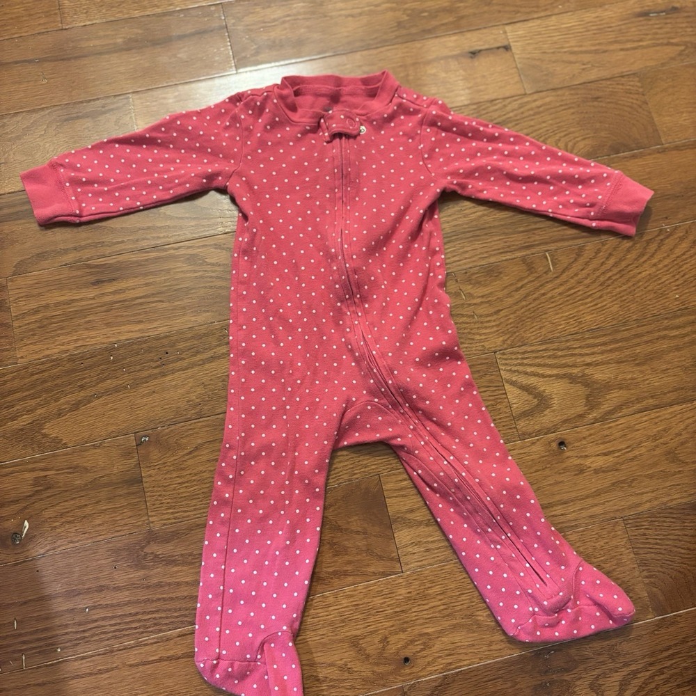 Carters 9 Month Pink Sleeper‎ and Play One Piece Zipper Footie White Polka Dots